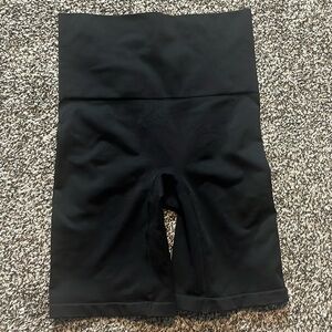 Larry Levine Shapewear Shorts